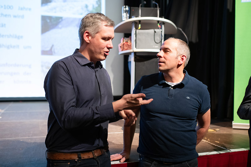 MdL Christian Zwanziger (B90/Grüne) im gespräch mit Prof. Michael Krautblatter
